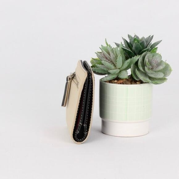 Marc Jacobs Compact Mini Leather Wallet - Picture 5 of 6